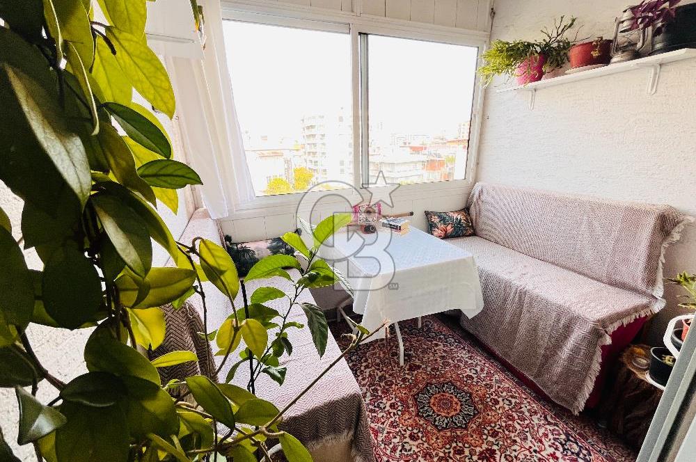 Bayraklı Tepekule Mahallesi Park Cepheli Ferah Satılık 3+1 Daire 