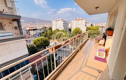 Bayraklı Tepekule Mahallesi Park Cepheli Ferah Satılık 3+1 Daire 