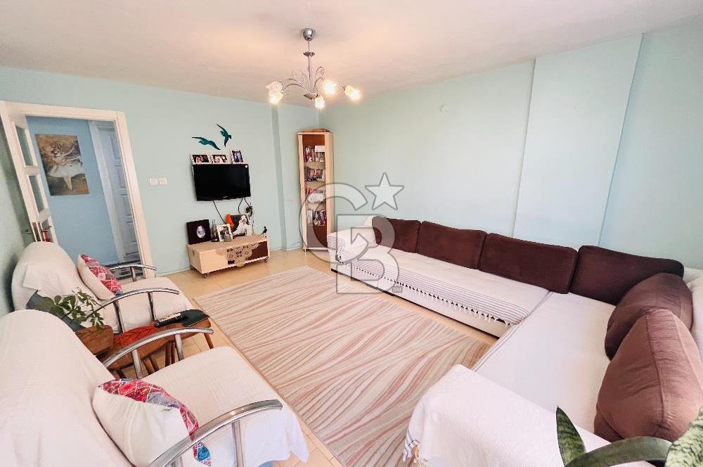 Bayraklı Tepekule Mahallesi Park Cepheli Ferah Satılık 3+1 Daire 