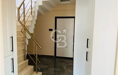  Foça Kazımdirik Mahallesinde Kiralık 3+1 Dubleks Daire