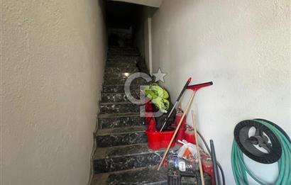 Karabağlar Mobilya Sanayii Bölgesi Ruhsatlı Satılık Komple Bina