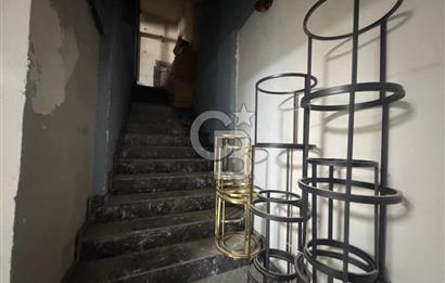 Karabağlar Mobilya Sanayii Bölgesi Ruhsatlı Satılık Komple Bina