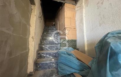 Karabağlar Mobilya Sanayii Bölgesi Ruhsatlı Satılık Komple Bina