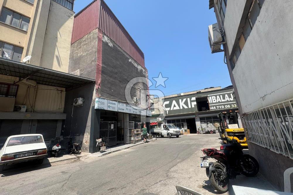 Karabağlar Mobilya Sanayii Bölgesi Ruhsatlı Satılık Komple Bina