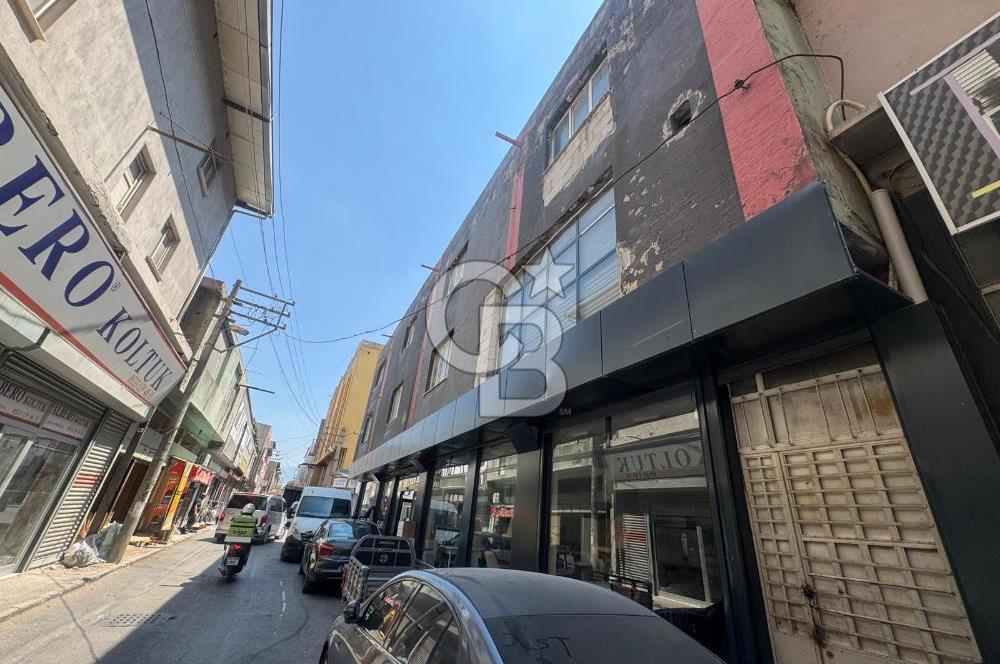 Karabağlar Mobilya Sanayii Bölgesi Ruhsatlı Satılık Komple Bina