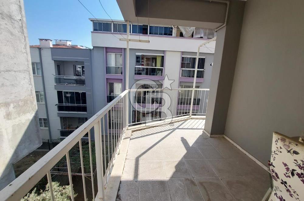 İZMİR KÜÇÜKÇİĞLİ  MAHALLESİNDE 3+1 SATILIK DAİRE