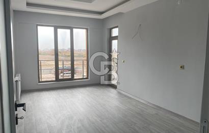 COLDWELL BANKER SAFİR'den BOSTANBAŞI'nda 3+1 KİRALIK DAİRE