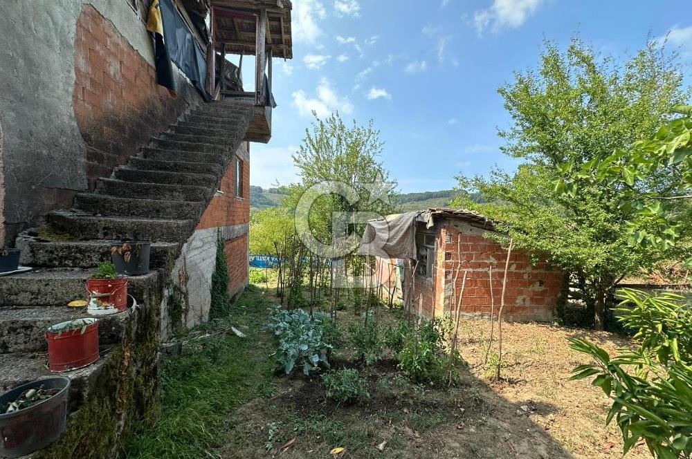 1697 m2 İÇERİSİNDE MÜSTAKİL EV BAHÇE KOMPLE SATILIK ARAZİ