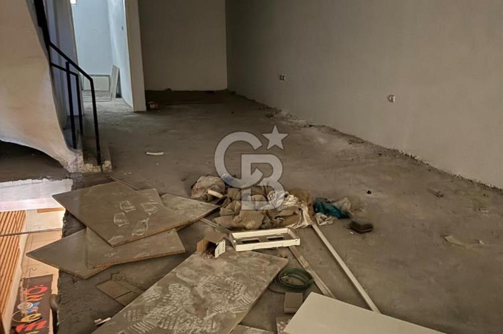 Adana Seyhan Obalar Caddesi Üzeri 220 m² Kiralık 2 Katlı İşyeri