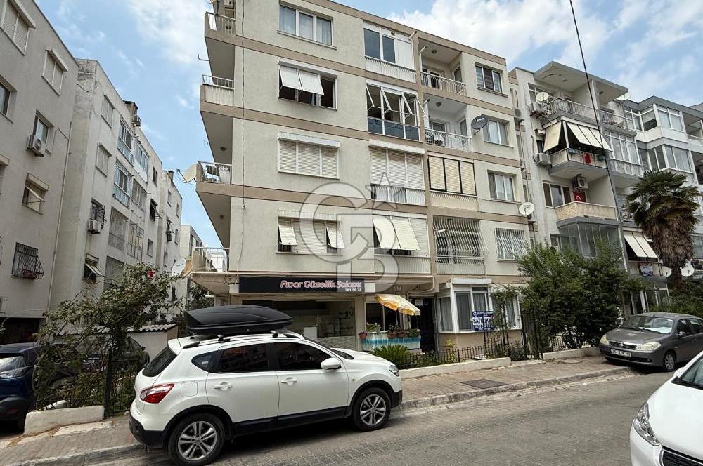 BOSTANLI SAHİLE 50 MT MESAFEDE SATILIK 2+1 BAKIMLI DAİRE