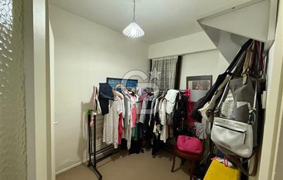 BOSTANLI SAHİLE 50 MT MESAFEDE SATILIK 2+1 BAKIMLI DAİRE