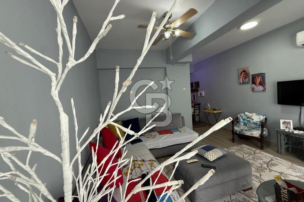 BOSTANLI SAHİLE 50 MT MESAFEDE SATILIK 2+1 BAKIMLI DAİRE