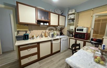 BOSTANLI SAHİLE 50 MT MESAFEDE SATILIK 2+1 BAKIMLI DAİRE