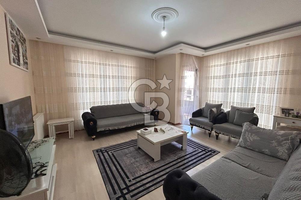 Sancaktepe Merve Mah.'de 3+1 120m² Ara Kat Satılık Daire