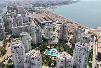 Karşıyaka Mavişehir Albatros Sitesinde Satılık 3+1 154 M² Daire