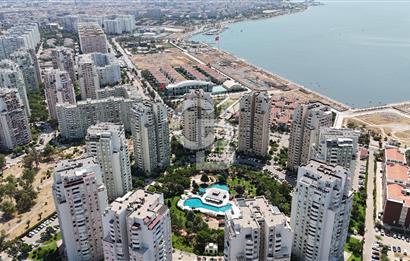Karşıyaka Mavişehir Albatros Sitesinde Satılık 3+1 154 M² Daire