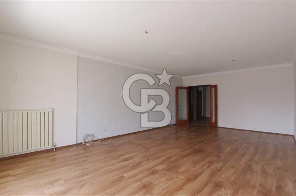 Karşıyaka Mavişehir Albatros Sitesinde Satılık 3+1 154 M² Daire