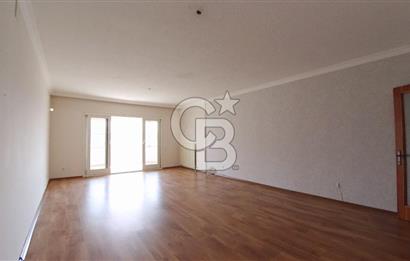 Karşıyaka Mavişehir Albatros Sitesinde Satılık 3+1 154 M² Daire