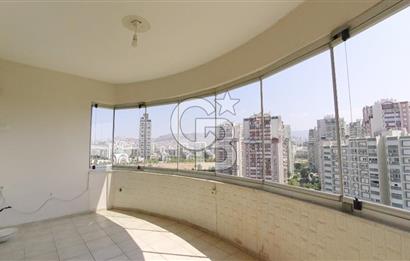 Karşıyaka Mavişehir Albatros Sitesinde Satılık 3+1 154 M² Daire
