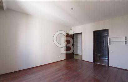 Karşıyaka Mavişehir Albatros Sitesinde Satılık 3+1 154 M² Daire