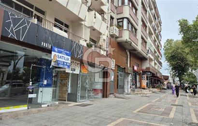 İZMİT MERKEZ İNÖNÜ CADDESİ ÜZERİ SATILIK GİRİŞ KAT 130M2 DÜKKAN
