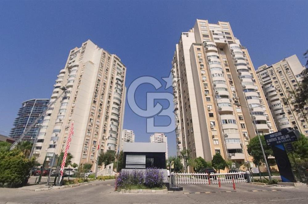Karşıyaka Mavişehir Albatros Sitesinde Satılık 3+1 154 M² Daire