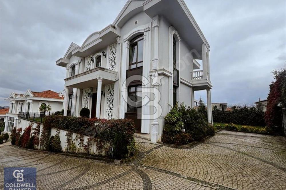 BAŞİSKELE ZERAY BELLA BAHÇECİK SİTESİNDE 5+1 SATILIK VİLLA