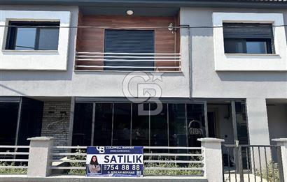 Modern, Şık ve Sıfır Urlada 3+1 Villa Fırsatı