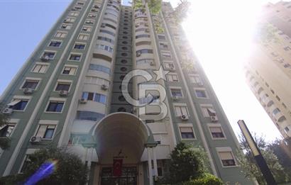Karşıyaka Mavişehir Albatros Sitesinde Satılık 3+1 154 M² Daire