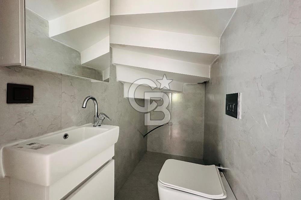 Modern, Şık ve Sıfır Urlada 3+1 Villa Fırsatı