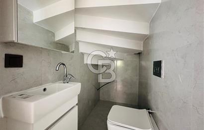 Modern, Şık ve Sıfır Urlada 3+1 Villa Fırsatı