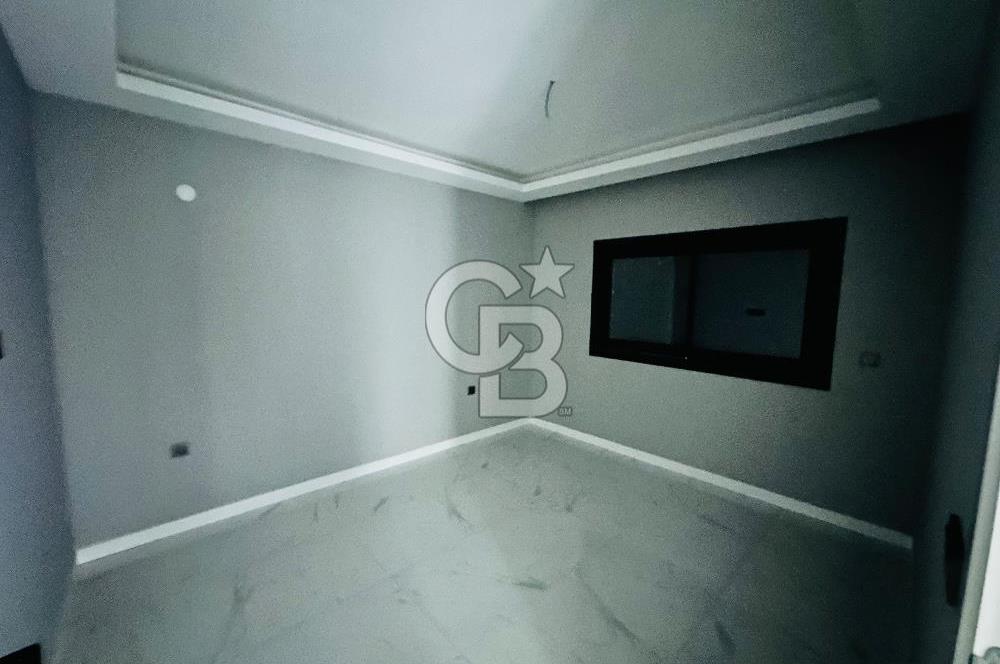 Modern, Şık ve Sıfır Urlada 3+1 Villa Fırsatı