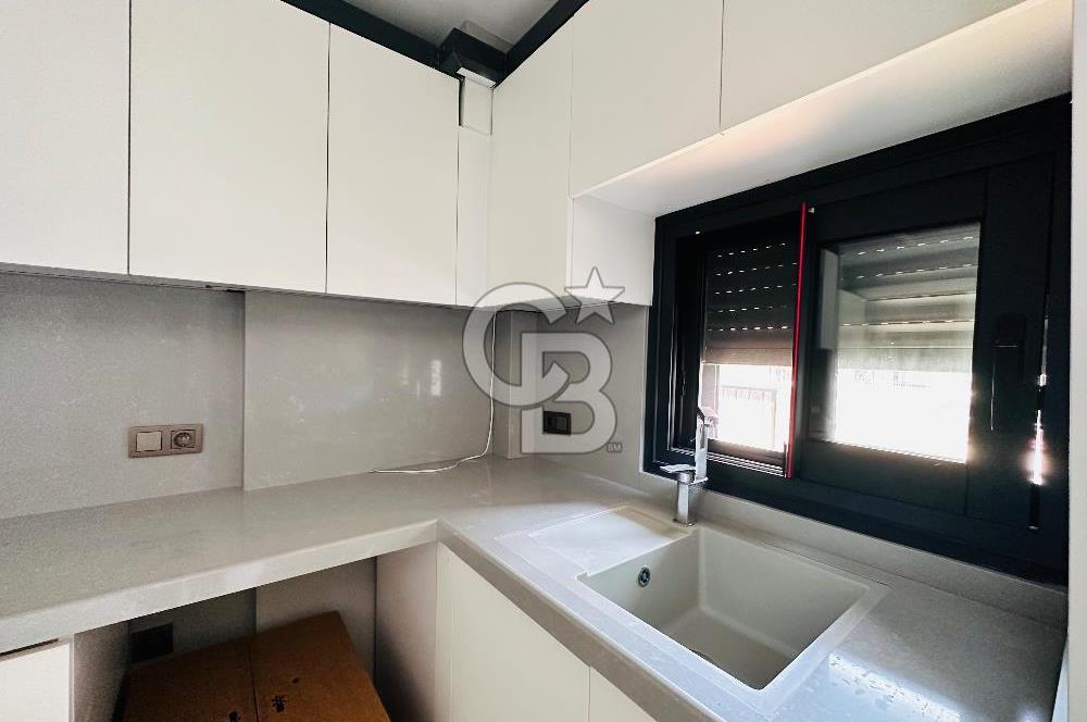 Modern, Şık ve Sıfır Urlada 3+1 Villa Fırsatı