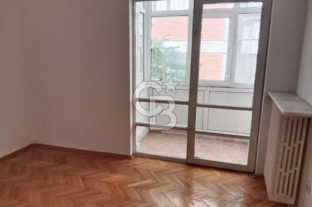 TUNALI HİLMİ'DE 3+1 OTOPARKLI KULLANIMA HAZIR OFİS & MESKEN 
