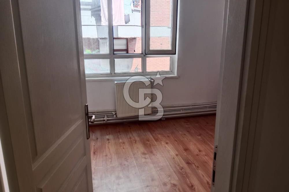 TUNALI HİLMİ'DE 3+1 OTOPARKLI KULLANIMA HAZIR OFİS & MESKEN 
