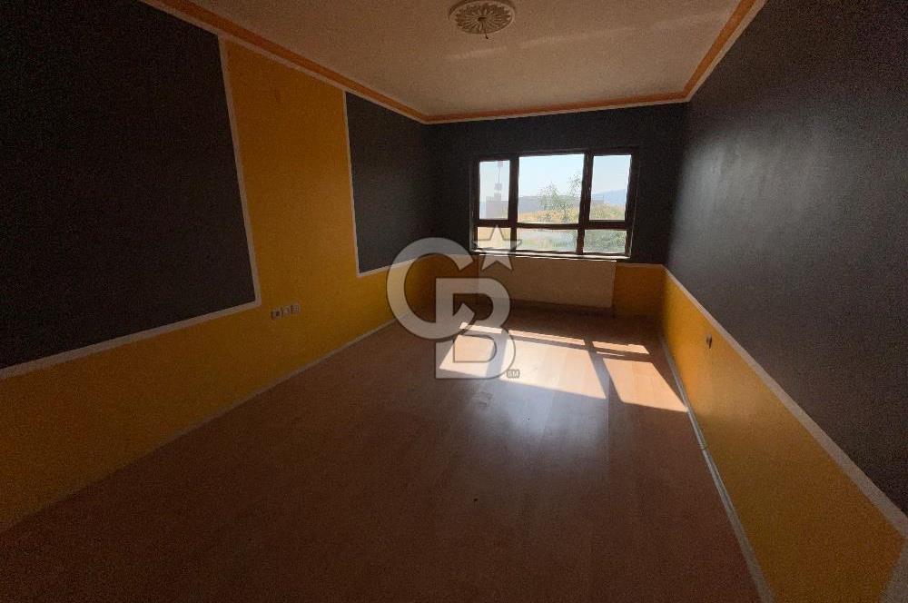 Kuzey Yıldızı’nda Kiralık 4 Katlı Müstakil Ev – Geniş Aileye Uygun!