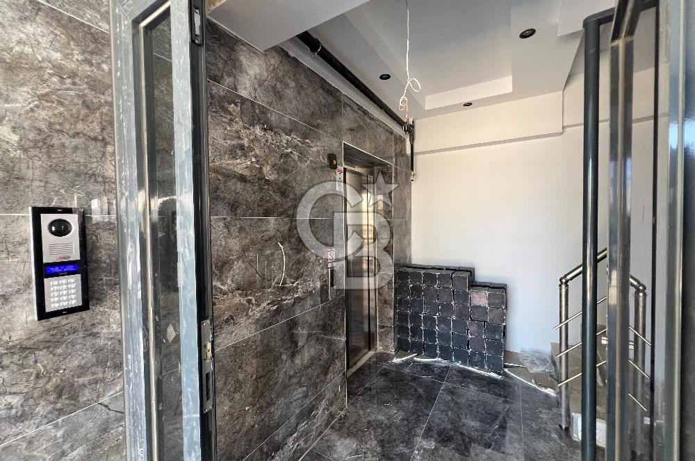 Balatçık Tramvay Durağı Karşısında 1+1 Daire