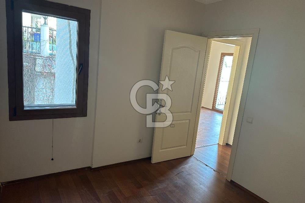 Bodrum Asarlık Mevkiinde Deniz Manzaralı Satılık 3+1 Daire