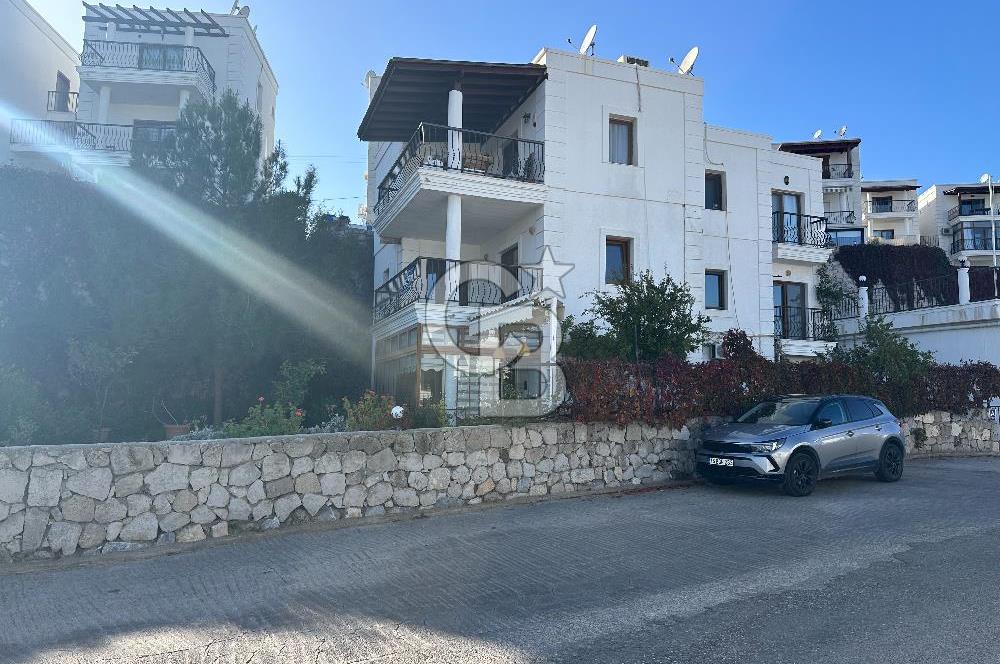 Bodrum Asarlık Mevkiinde Deniz Manzaralı Satılık 3+1 Daire