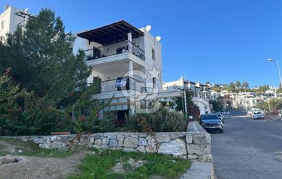 Bodrum Asarlık Mevkiinde Deniz Manzaralı Satılık 3+1 Daire
