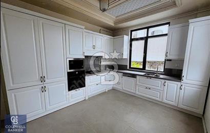 BAŞİSKELE ZERAY BELLA BAHÇECİK SİTESİNDE 5+1 SATILIK VİLLA