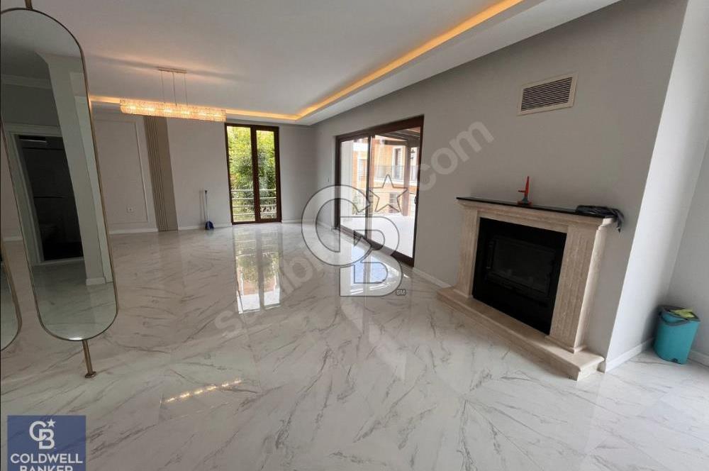BAŞİSKELE ŞEHİTEKREM MAH.DE SATILIK 5+2 TRİPLEX VİLLA