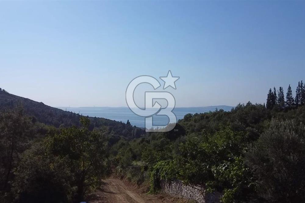 ULAŞLI'DA DENİZ MANZARALI İMARLI ARSA