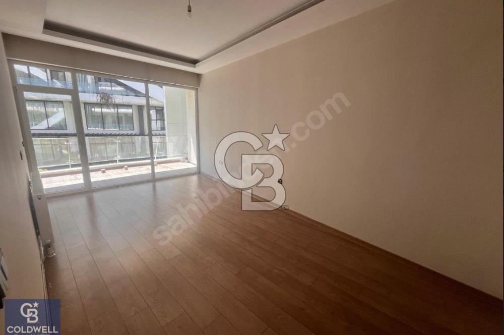 KARTEPE FORM ANATOLİA SİTESİNDE ARA KAT 2+1 SATILIK DAİRE
