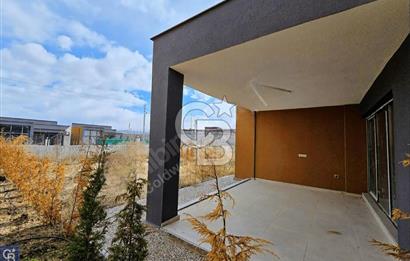VİLLA ROSSO'da Villa!