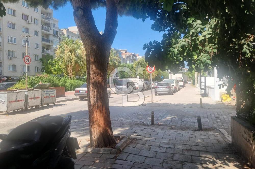 KARŞIYAKA AKSOY MERKEZDE TADİLATLI 3+1 KİRALIK DAİRE