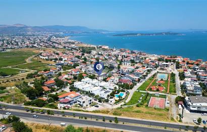 Urla Atatürk Mah. Satılık 4+1 Dubleks Villa