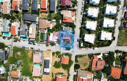 Urla Atatürk Mah. Satılık 4+1 Dubleks Villa