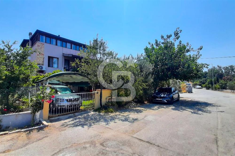 Urla Atatürk Mah. Satılık 4+1 Dubleks Villa