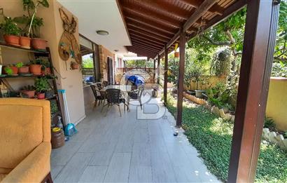 Urla Atatürk Mah. Satılık 4+1 Dubleks Villa